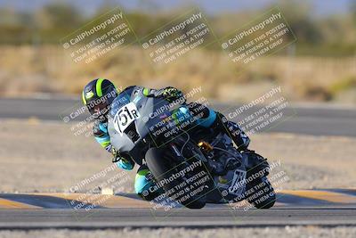 media/Dec-16-2023-CVMA (Sat) [[bb38a358a2]]/Race 9 500 Supersport-350 Supersport/